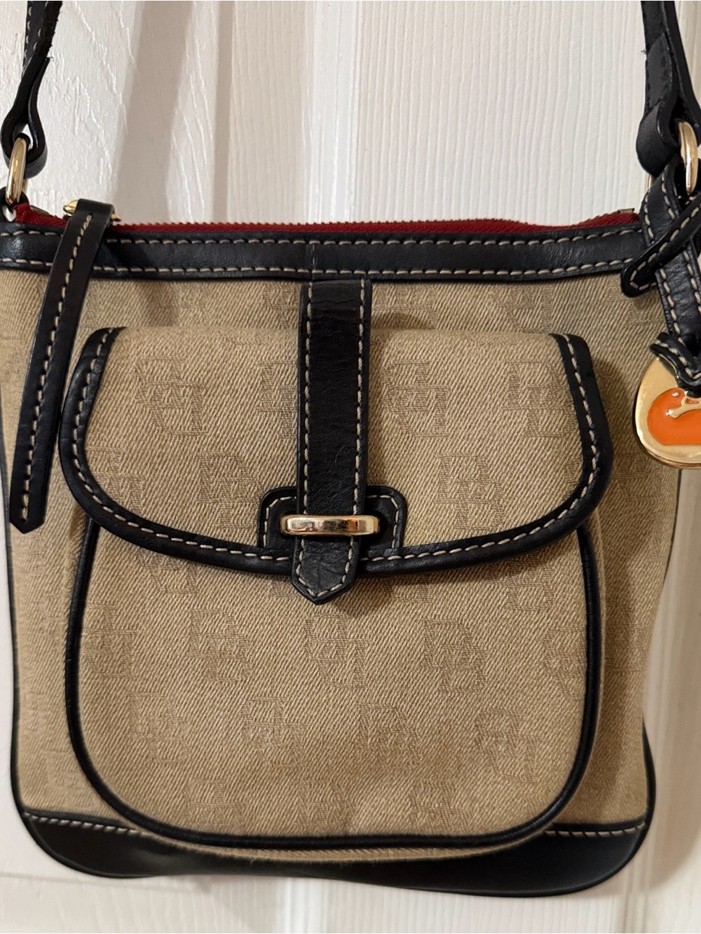 Dooney & Bourke Crossbody Bag Beige